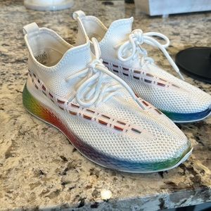 Wanted-embroidered-fashion-sneakers